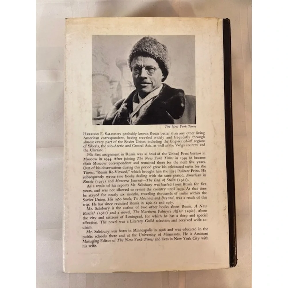 The 900 Days The Siege of Leningrad Harrison E Salisbury Hardcover History Book
